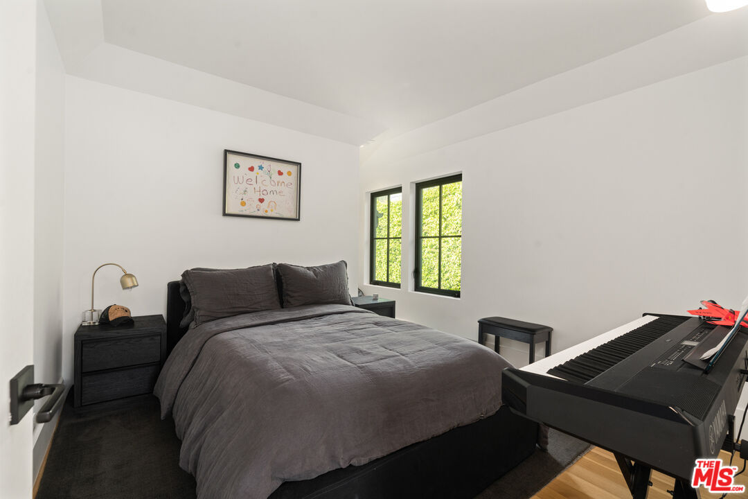 MLS #25630591 image #18