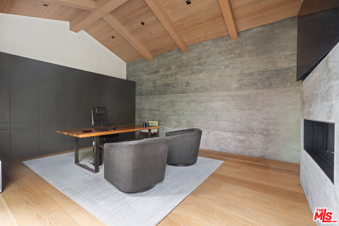 MLS #25630591 image #22