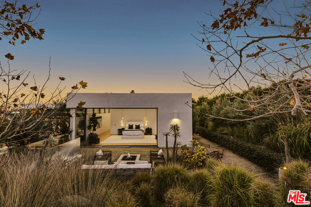 MLS #25630597 image #18