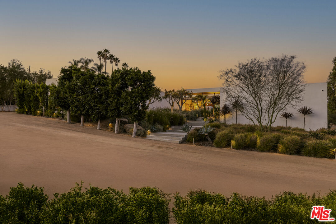 MLS #25630597 image #40