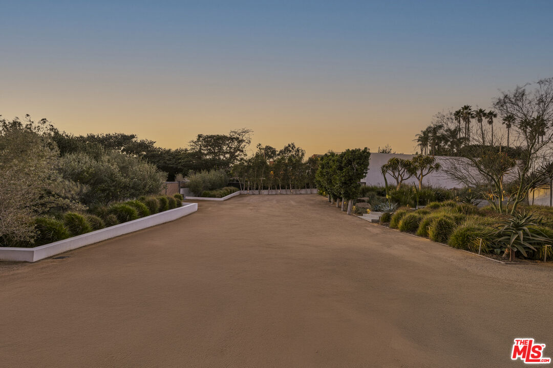 MLS #25630597 image #41