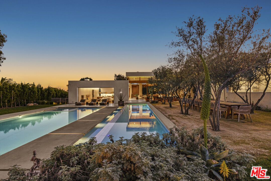 MLS #25630597 image #0