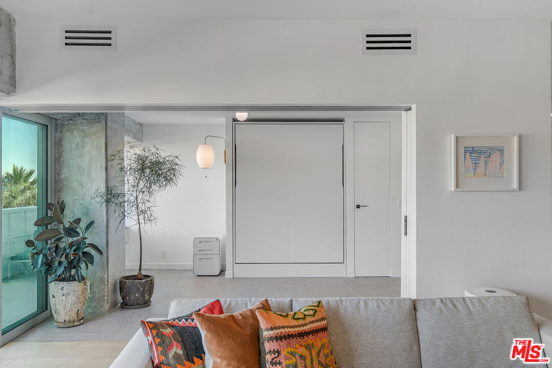 MLS #25630645 image #21