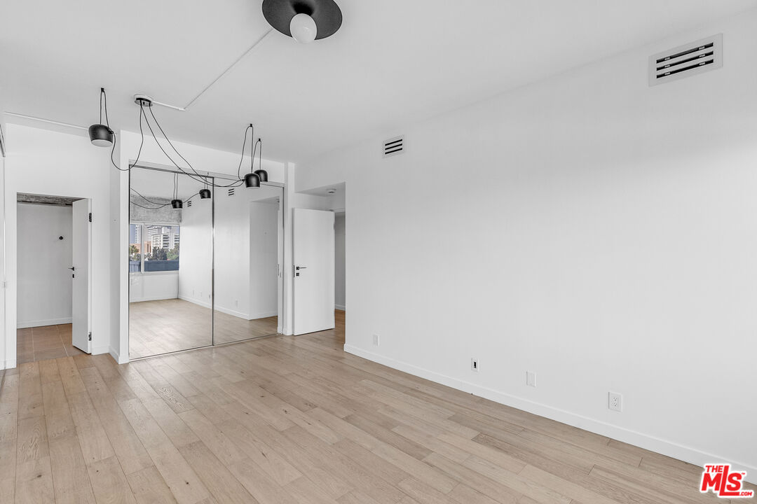 MLS #25630645 image #34