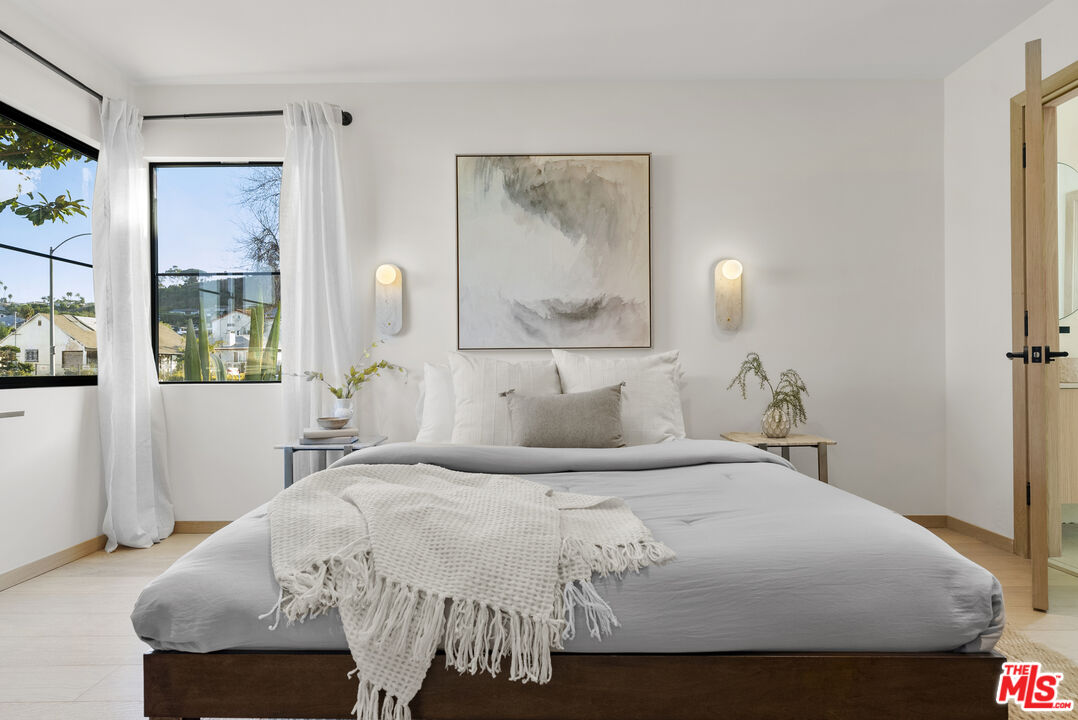 MLS #25630903 image #13