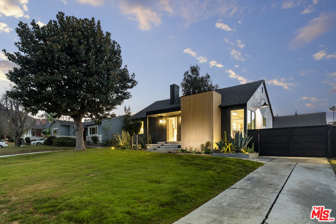 MLS #25630903 image #21