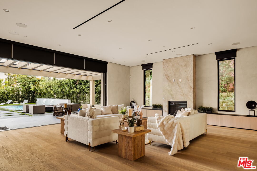 MLS #25630967 image #11