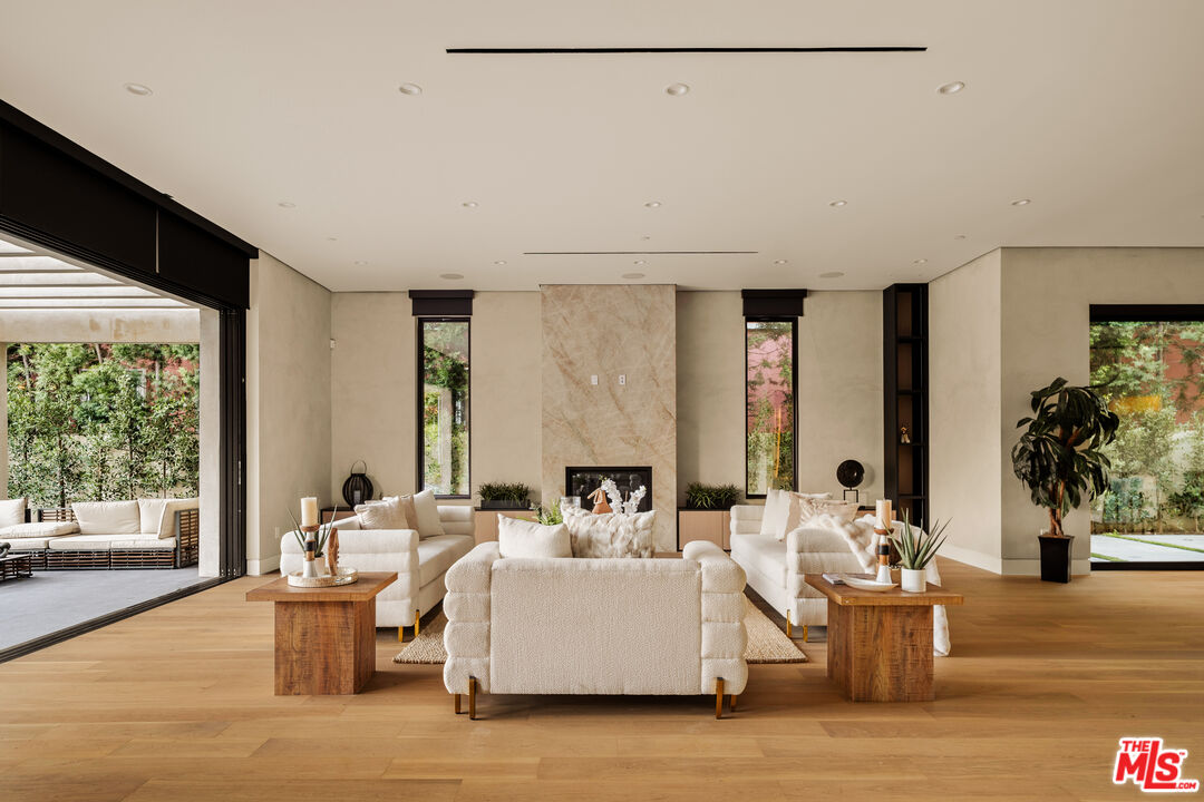 MLS #25630967 image #12