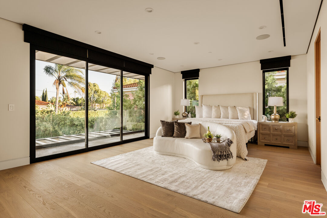 MLS #25630967 image #20