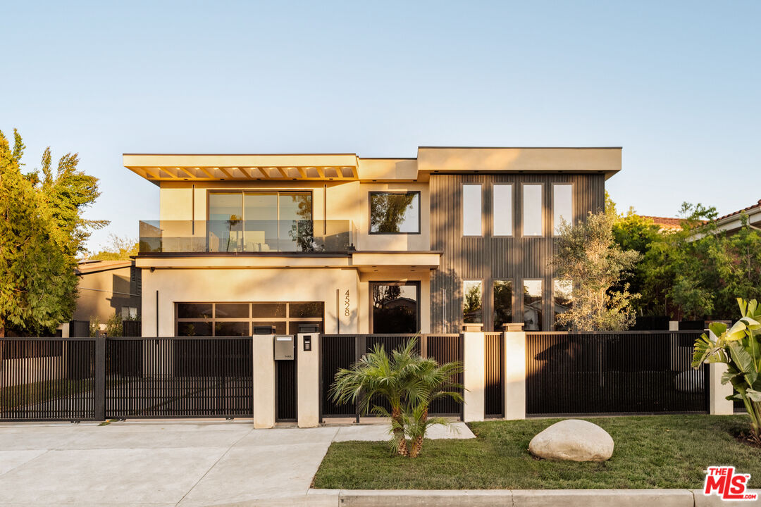 MLS #25630967 image #0