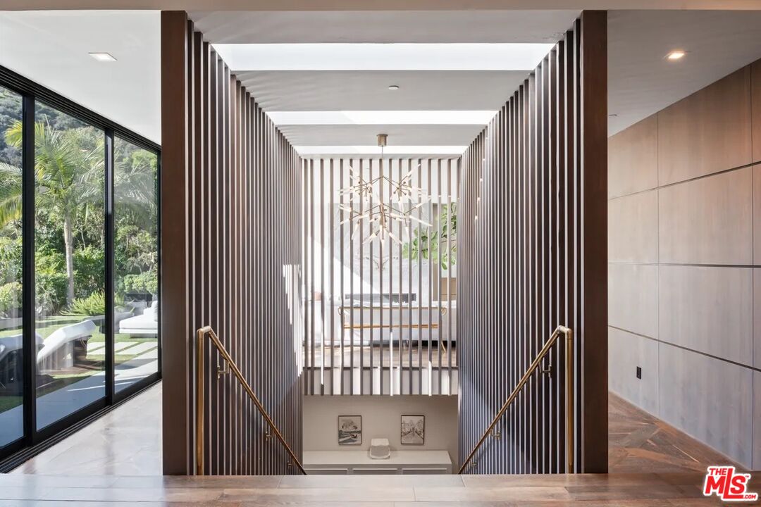 MLS #25631025 image #9