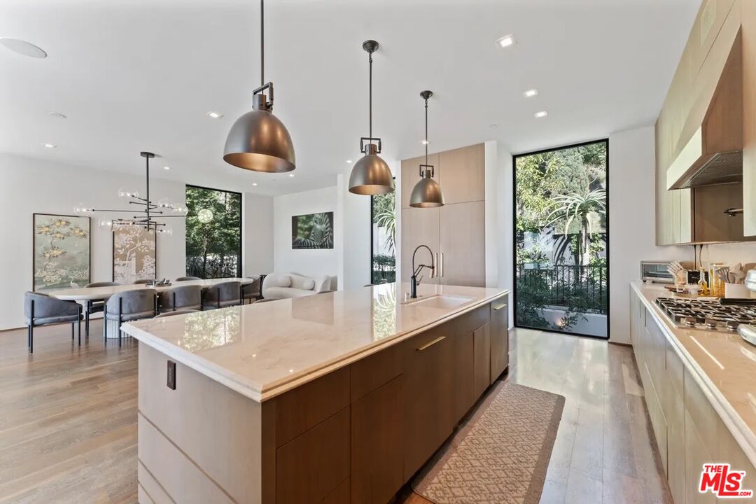 MLS #25631025 image #17