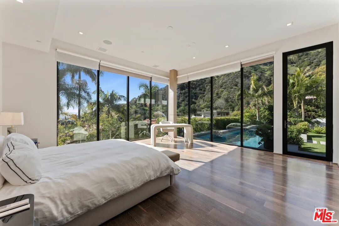 MLS #25631025 image #20