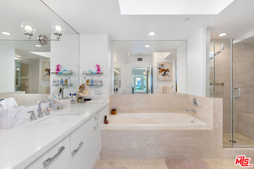 MLS #25631167 image #14