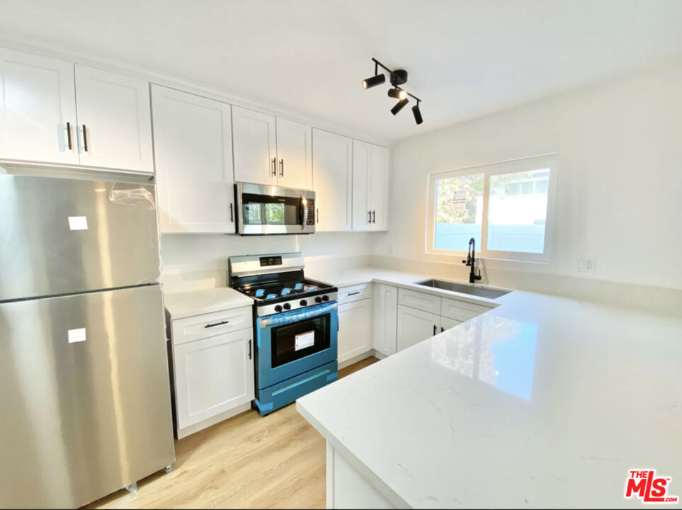 MLS #25631309 image #2