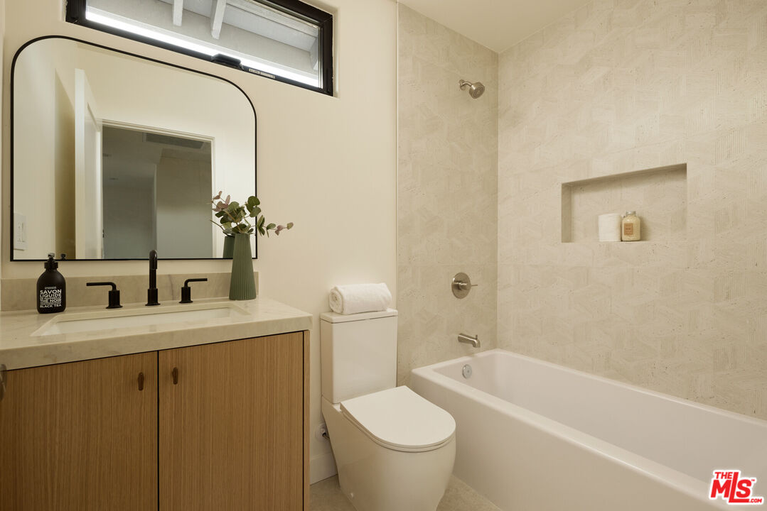 MLS #25631417 image #12