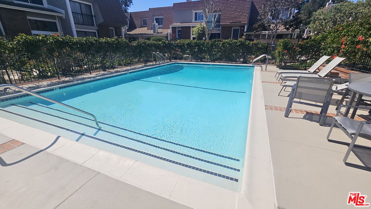 MLS #25631453 image #24