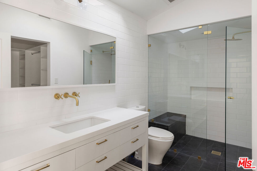 MLS #25631781 image #36