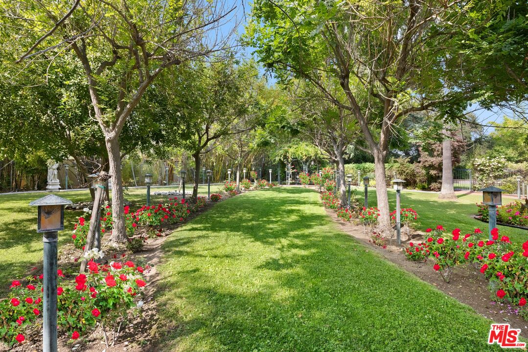 MLS #25631885 image #2