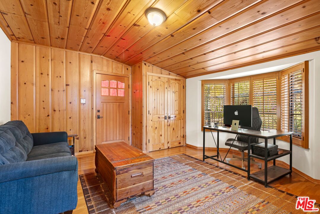 MLS #25631885 image #42