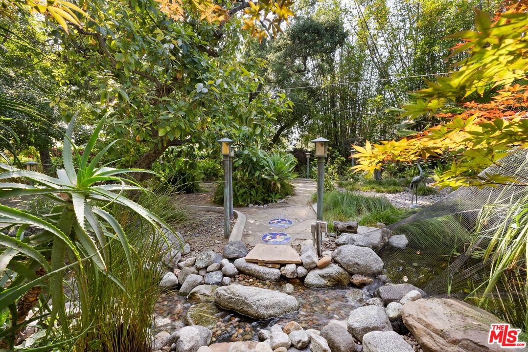 MLS #25631885 image #56