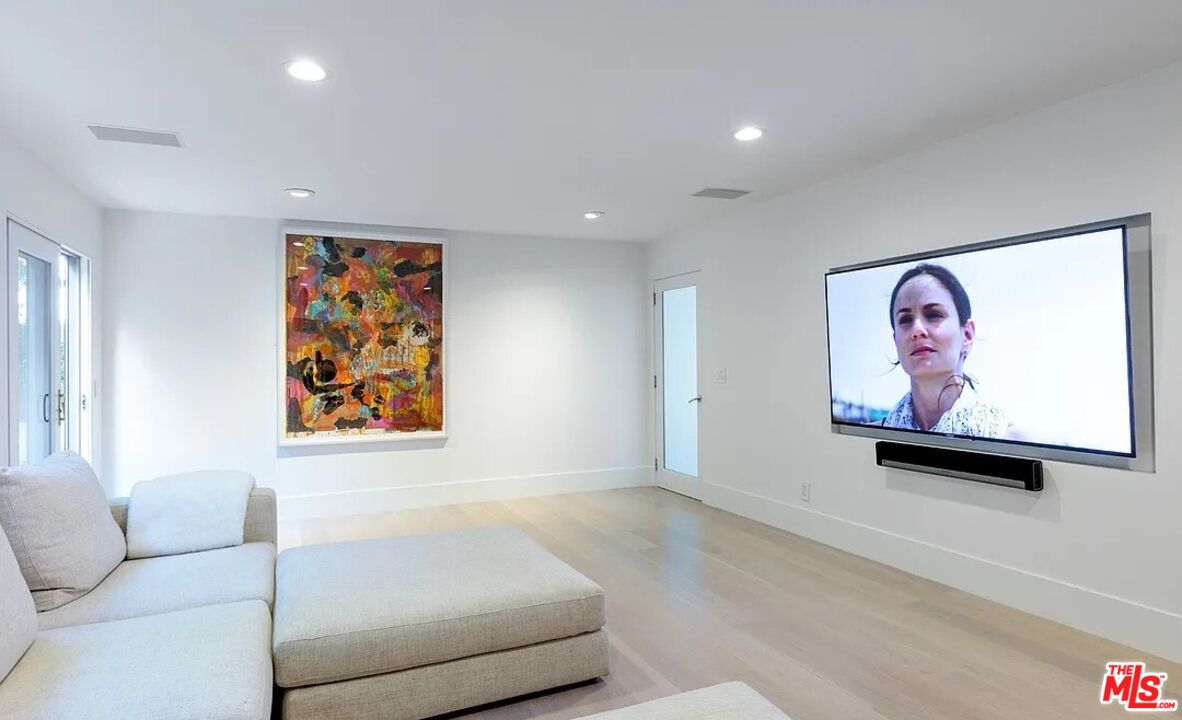 MLS #25631935 image #16