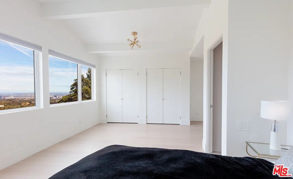 MLS #25631935 image #22