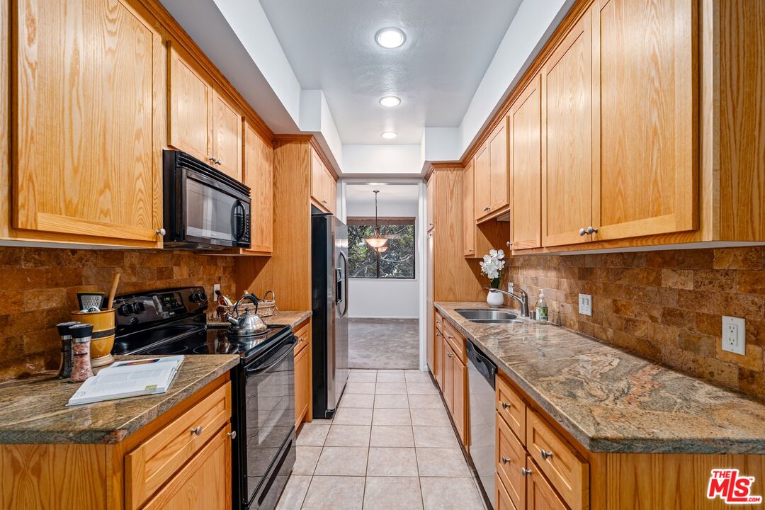 MLS #25631953 image #2