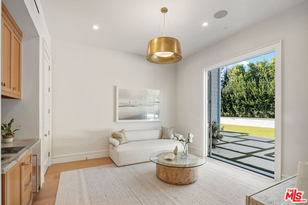 MLS #25631957 image #15