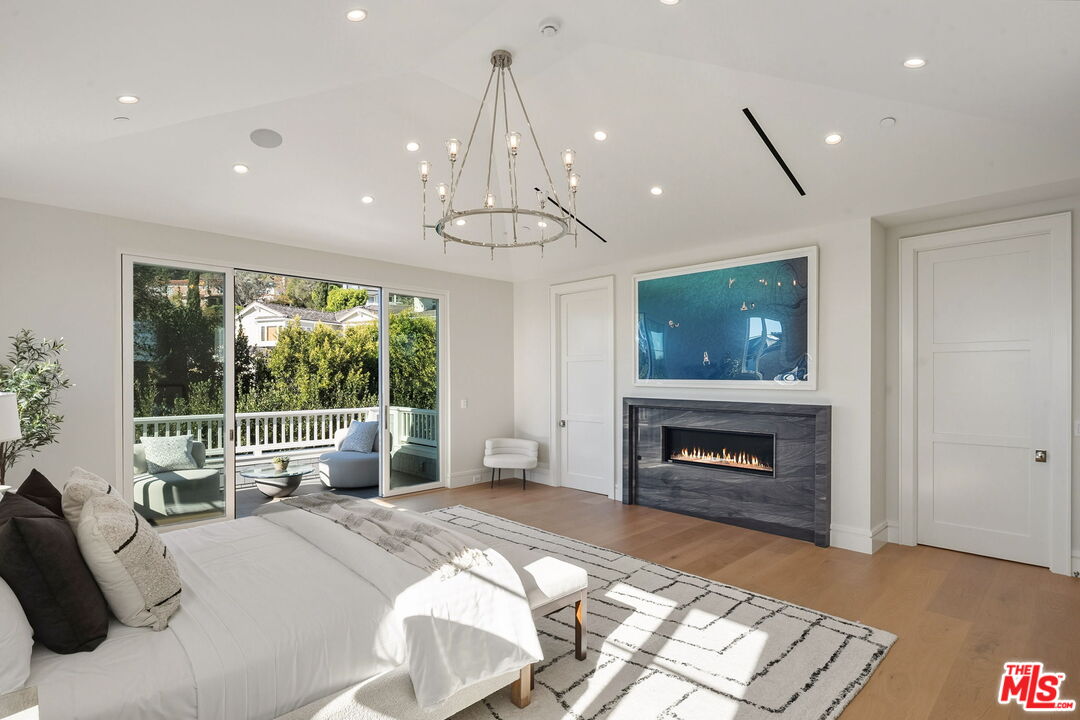 MLS #25631957 image #20