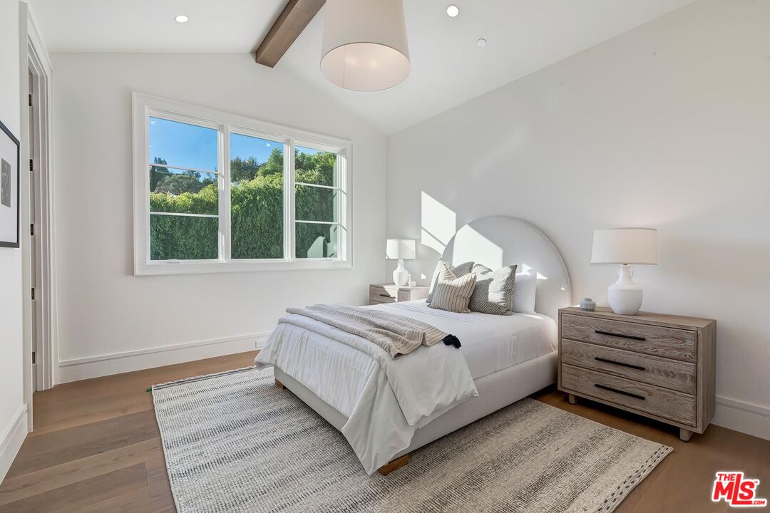 MLS #25631957 image #26