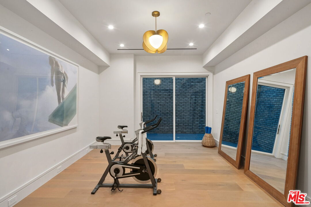 MLS #25631957 image #33