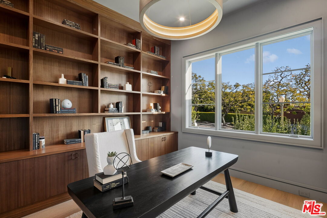 MLS #25631957 image #5