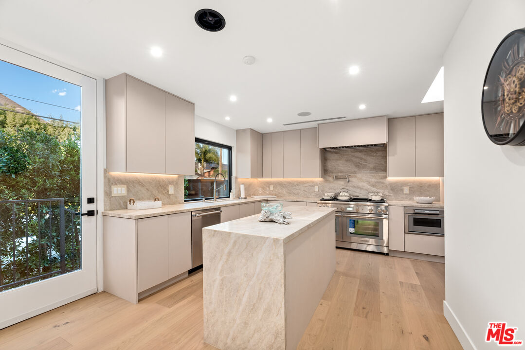 MLS #26632009 image #9