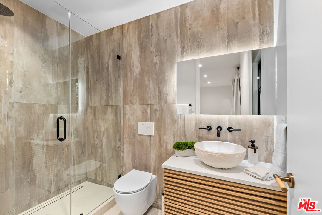 MLS #26632009 image #24