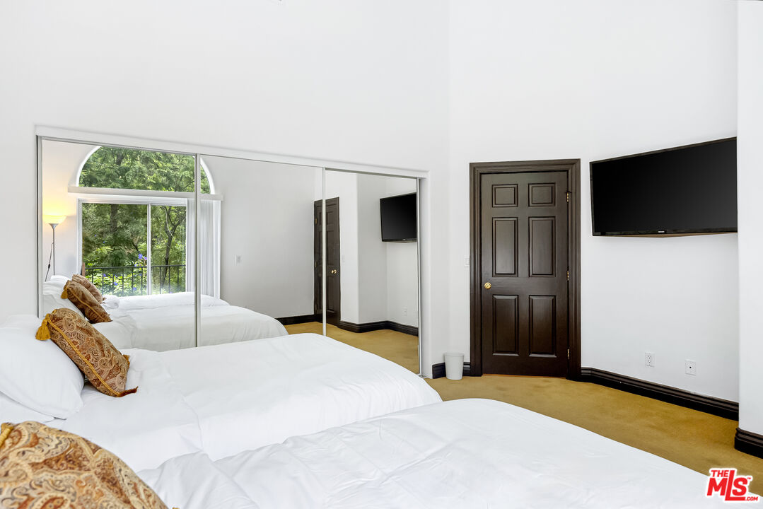 MLS #26632033 image #16