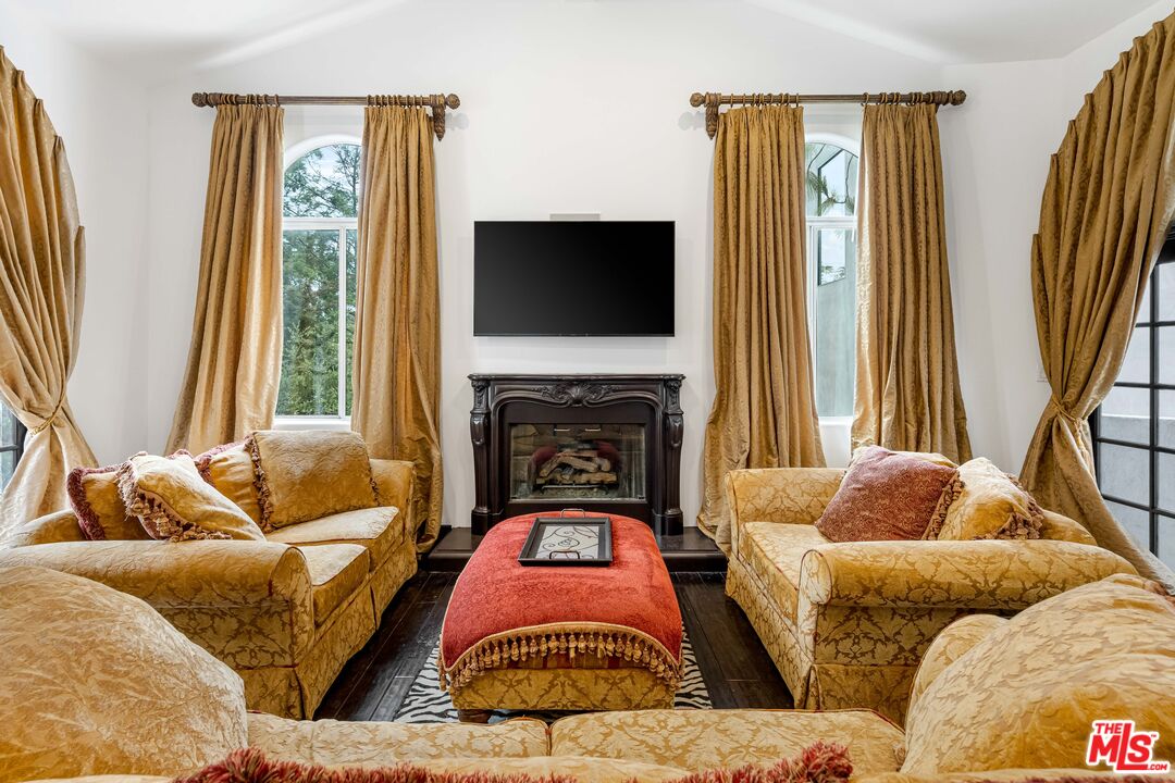 MLS #26632033 image #4