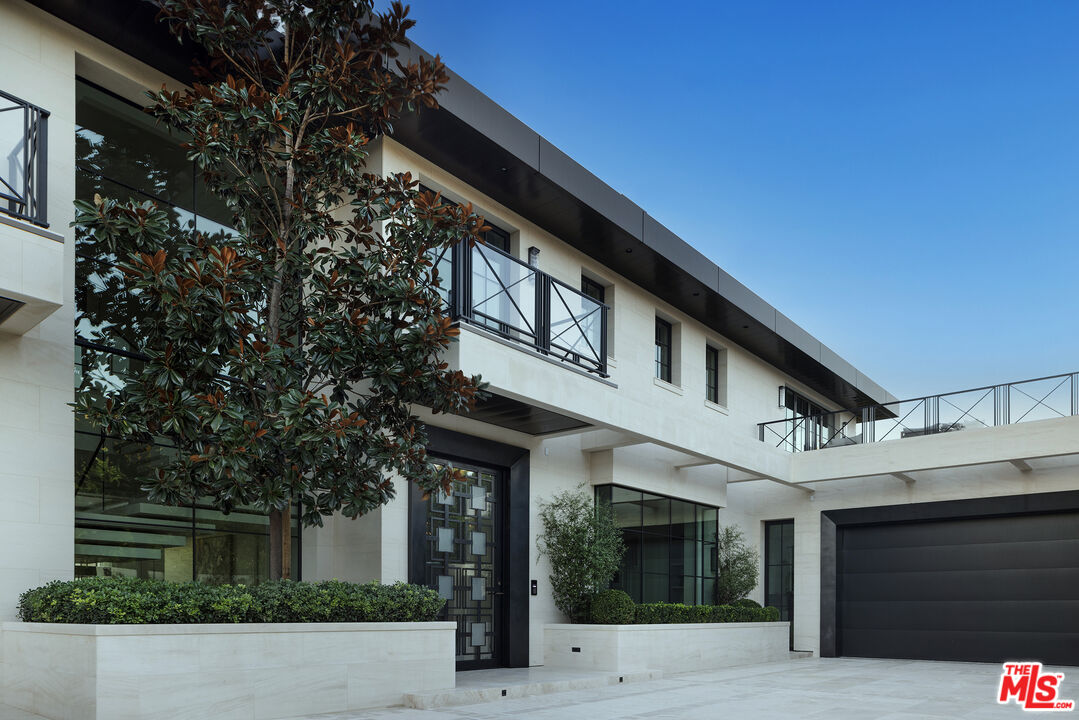 MLS #26632237 image #2