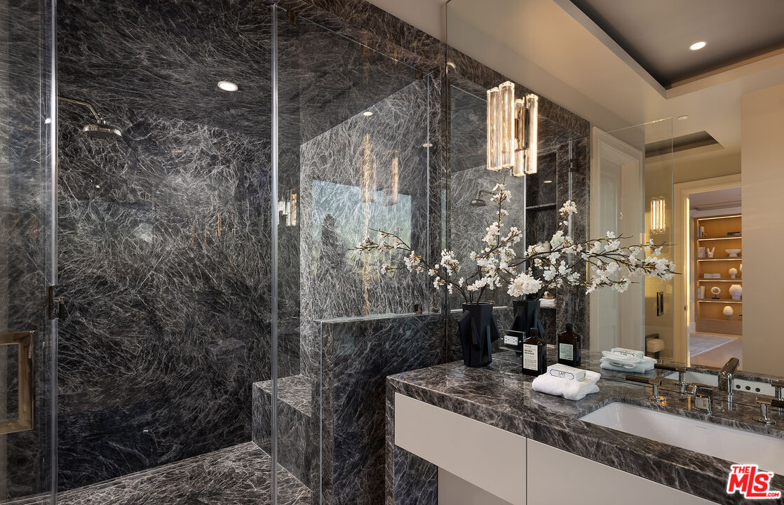 MLS #26632237 image #32