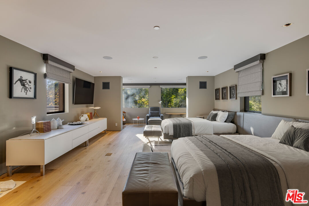 MLS #26632743 image #30