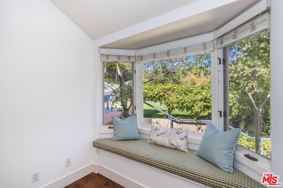 MLS #26632781 image #24