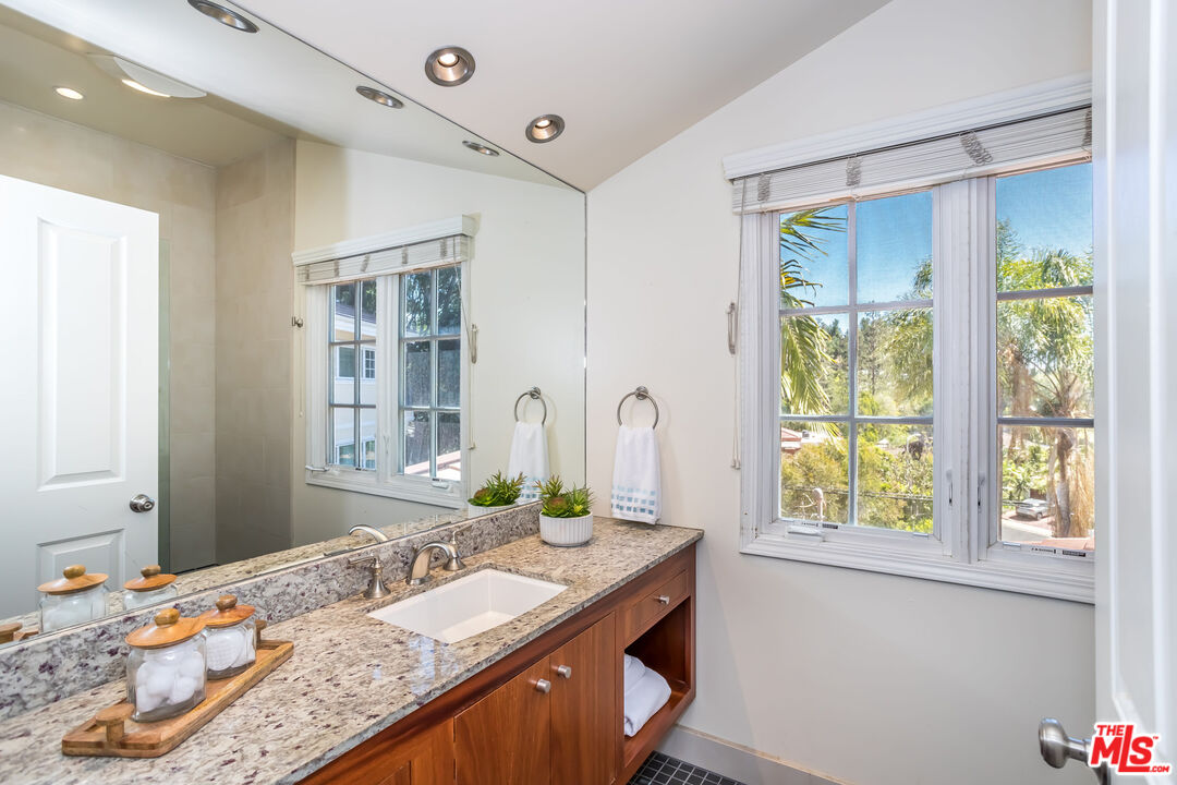 MLS #26632781 image #51