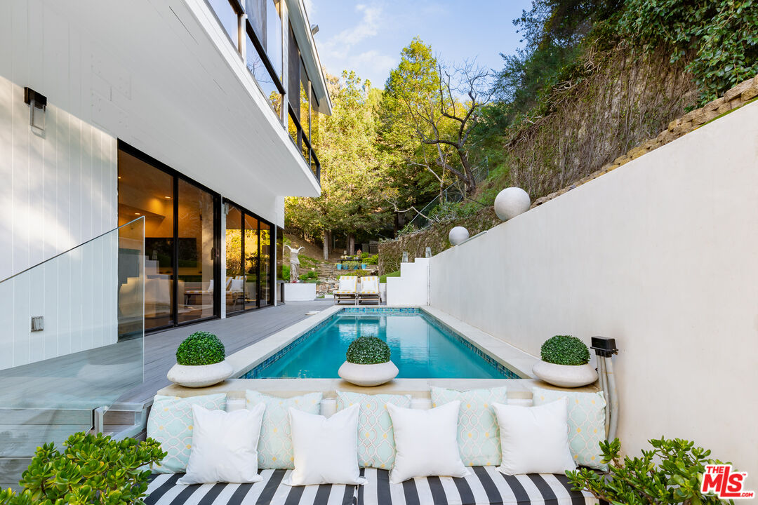 MLS #26632797 image #2