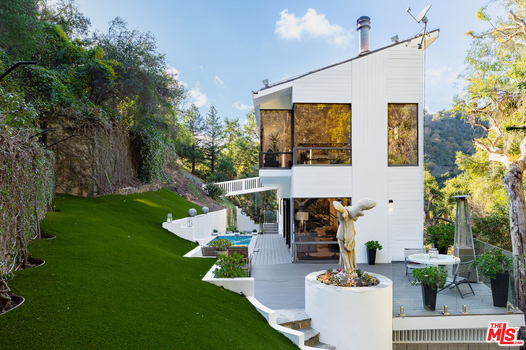 MLS #26632797 image #0