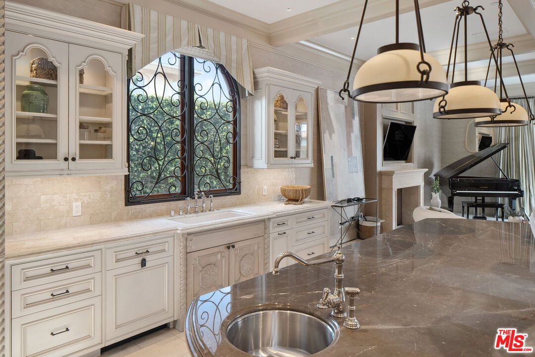 MLS #26632827 image #9