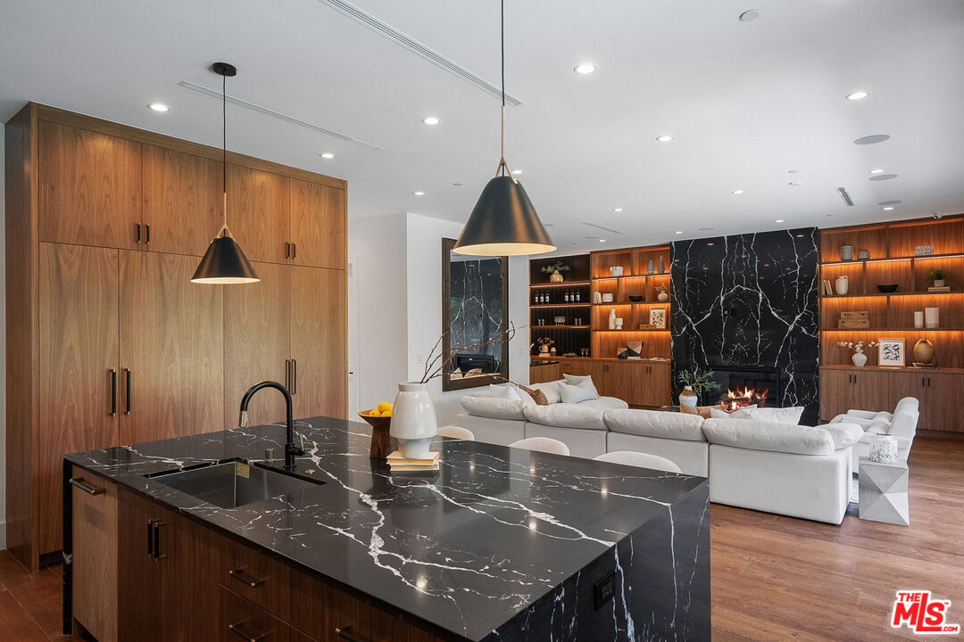 MLS #26632951 image #17