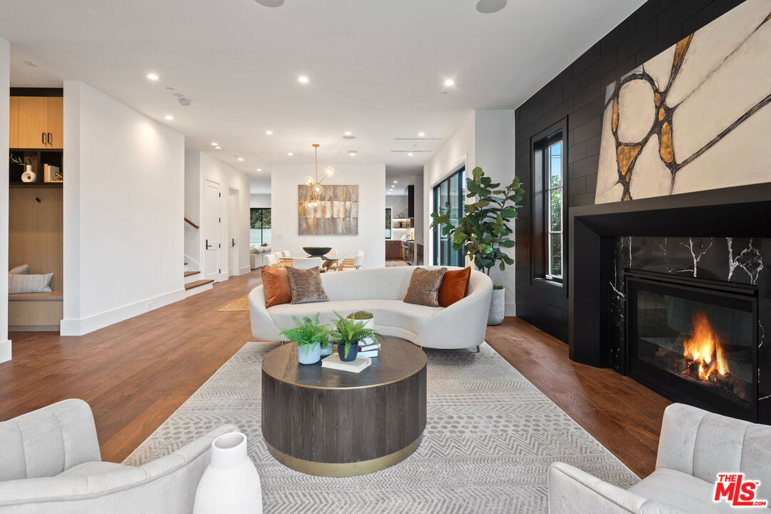 MLS #26632951 image #3