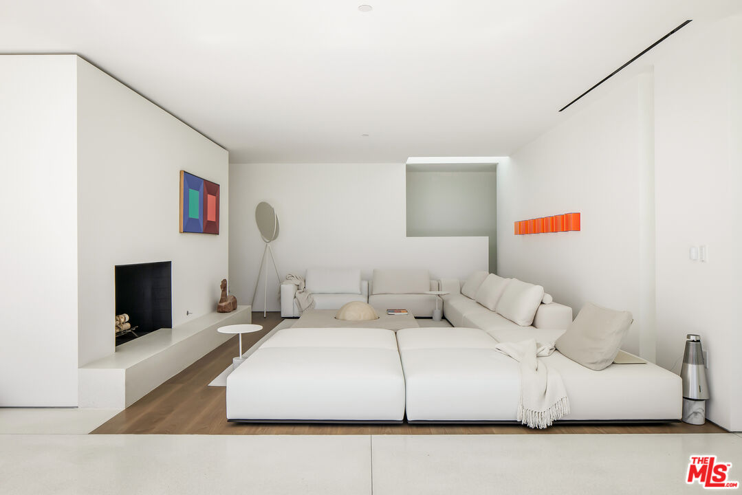 MLS #26632969 image #13