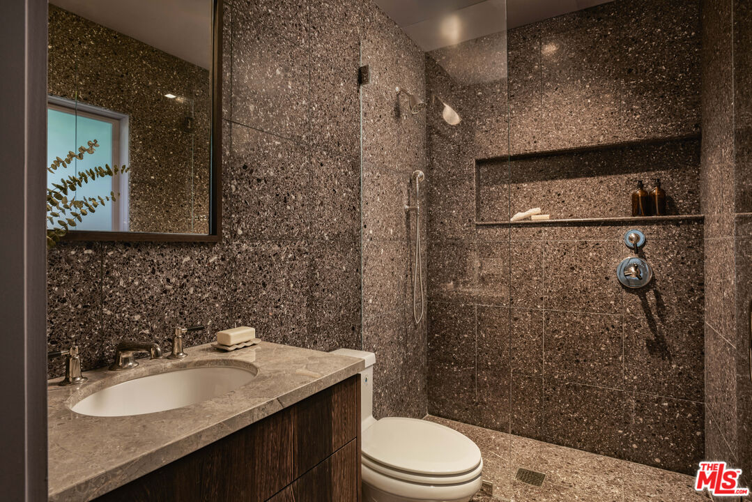 MLS #26632997 image #27