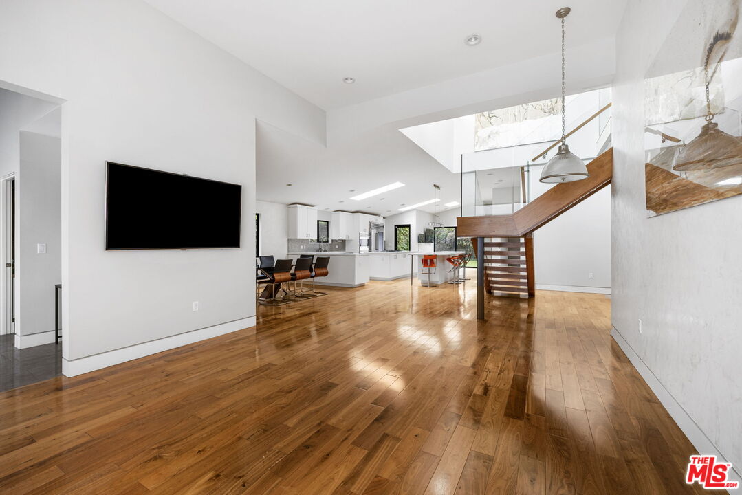 MLS #26633037 image #1